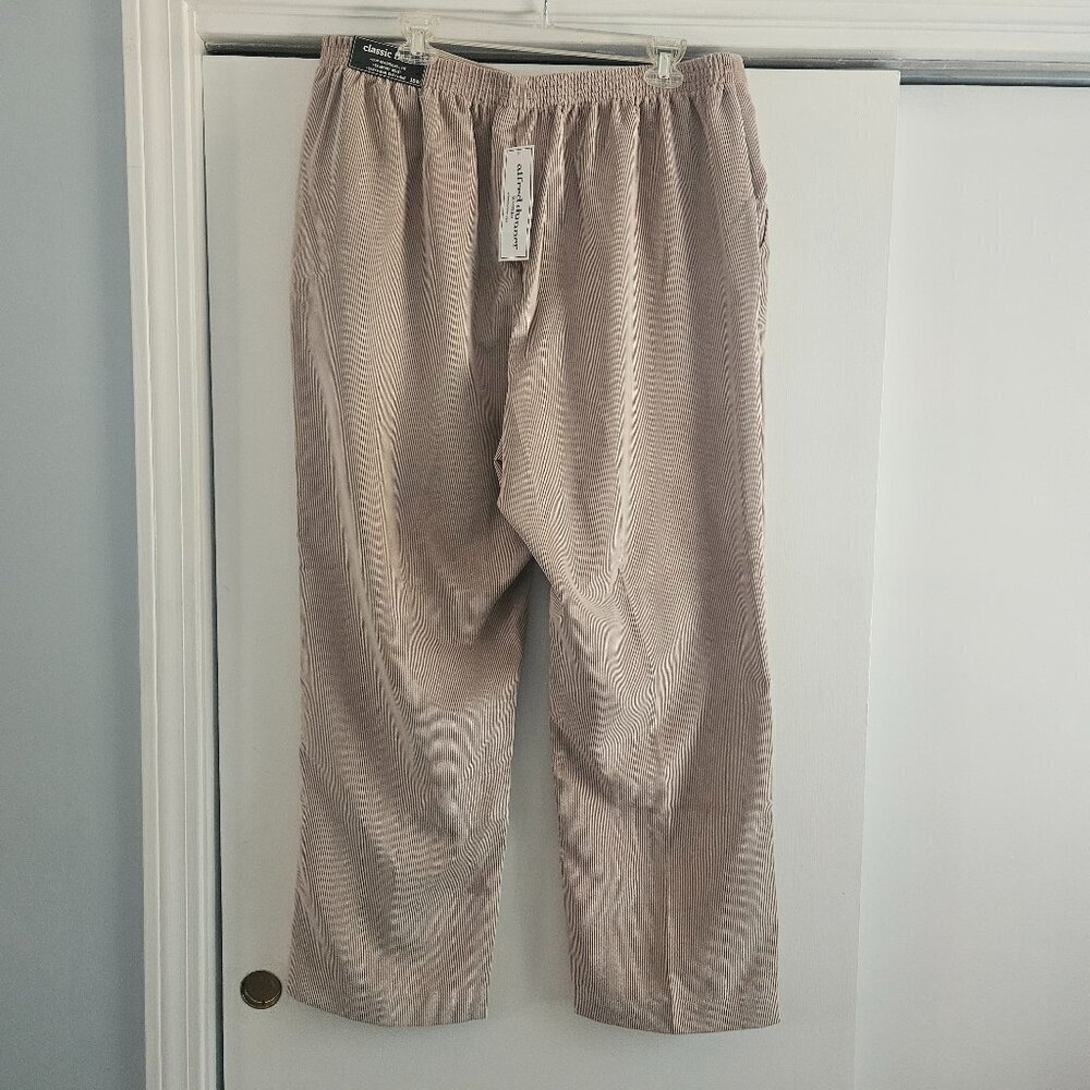 Alfred Dunner Corduroy Elastic Waist Proportioned Tan 18W Stretch Pants - Picture 3 of 9